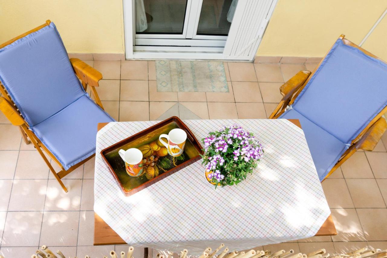 Irene Seafront Apartment Néi Epivátesz Kültér fotó
