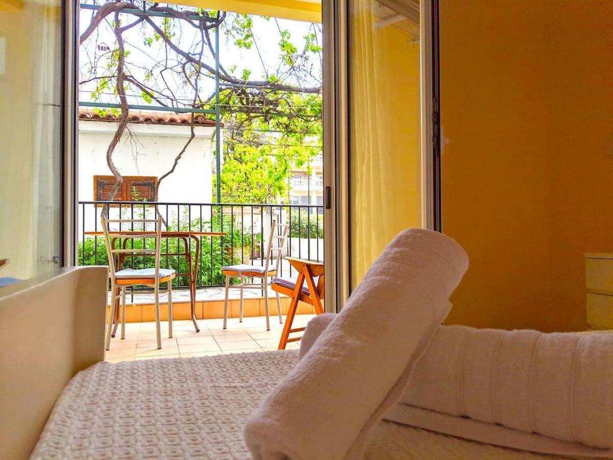 Irene Seafront Apartment Néi Epivátesz Kültér fotó
